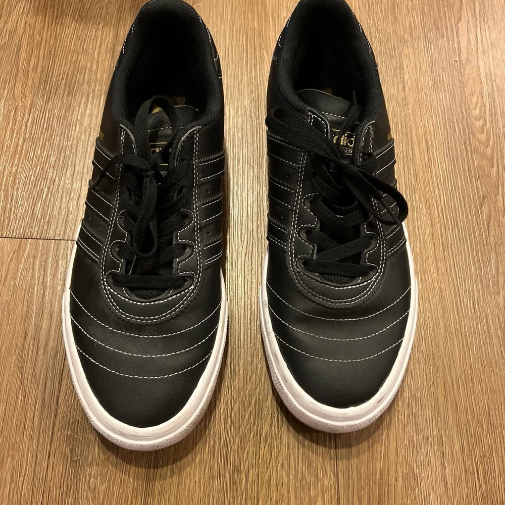Mens Adidas busenitz sz 10.5